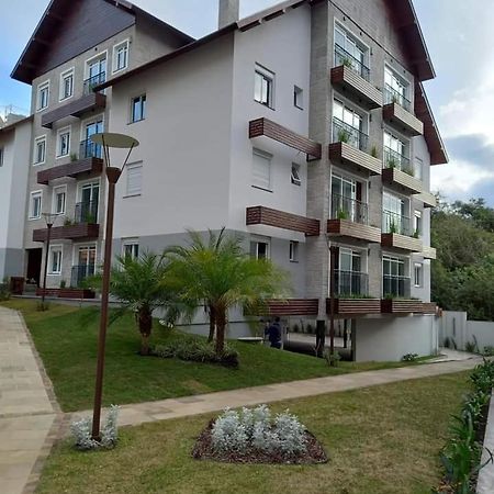 Apto Top , Otima Localizacao , Novinho Completo , Wifi, Ar Condicionado, Playground, Vaga Garagem Coberta Грамаду Экстерьер фото
