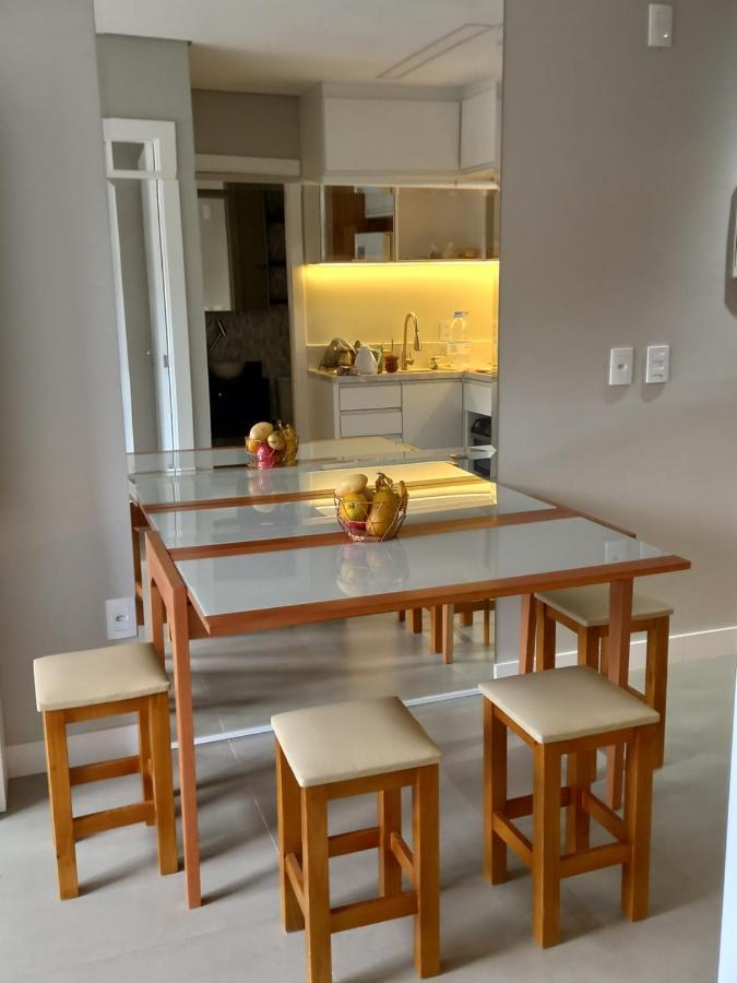 Apto Top , Otima Localizacao , Novinho Completo , Wifi, Ar Condicionado, Playground, Vaga Garagem Coberta Грамаду Экстерьер фото